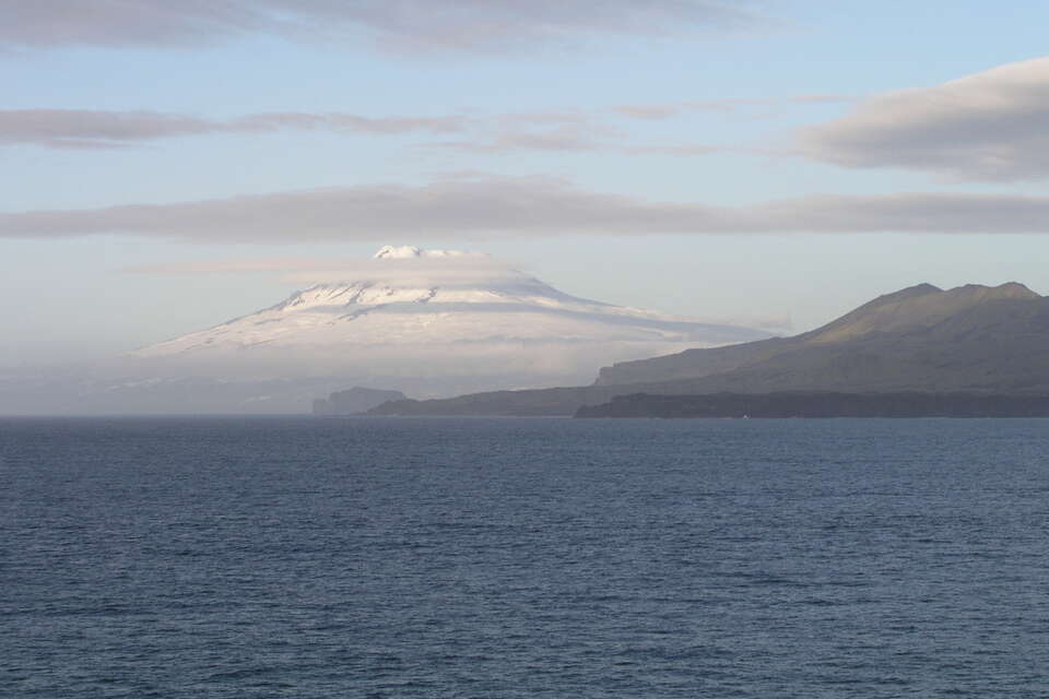 Wyspa Jan Mayen należąca do Norwegii / autor: Wikimedia Commons/Gernot Hecker/ https://creativecommons.org/licenses/by-sa/3.0/