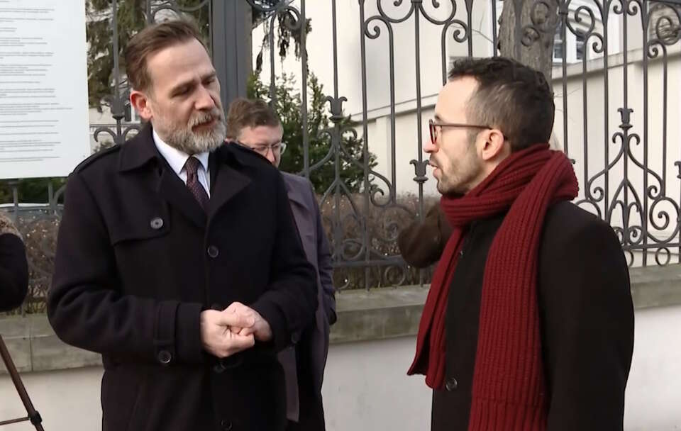 Prezes "Iutitii" sędzia Bartłomiej Przymusiński miał problemy z odpowiedzią na trudne pytania red. Samuela Pereiry z Telewizji wPolsce24 / autor: Telewizja wPolsce24