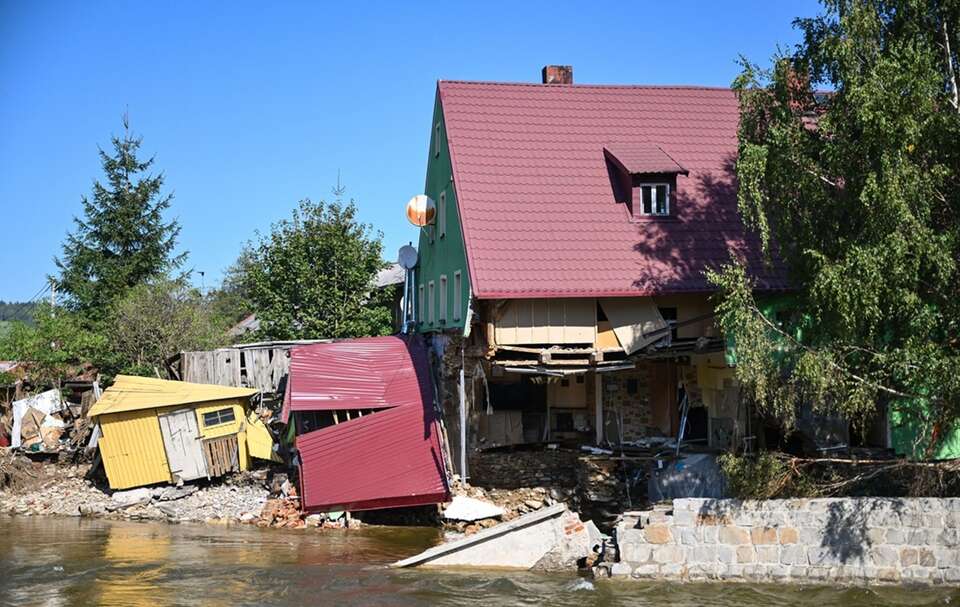 Sytuacja w Stroniu Śląskim / autor: PAP/Maciej Kulczyński