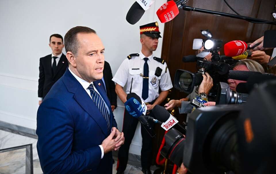 Prezydent elekt Karol Nawrocki po spotkaniu z marszałkiem Sejmu Szymonem Hołownią / autor: PAP/Przemysław Piątkowski