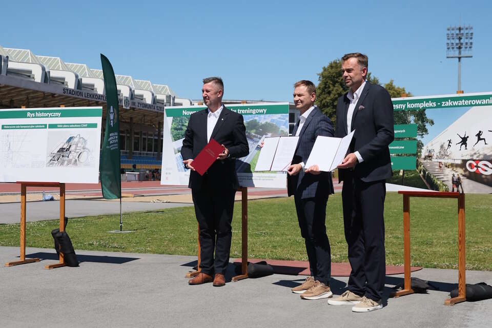 Podpisano list intencyjny ws. budowy Narodowego Centrum Sportu / autor: PAP/Leszek Szymański