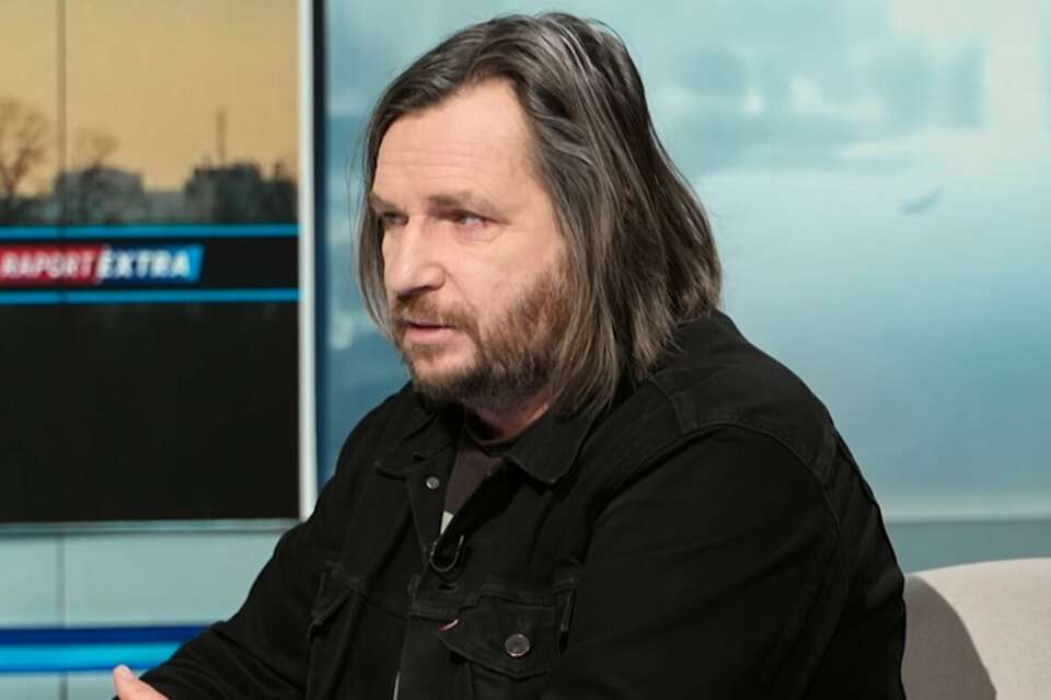 Na zdjęciu twórca filmu "Kwatera Ł" Arkadiusz Gołębiewski / autor: Telewizja wPolsce24