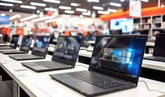 Kupuj taniej sprzęt komputerowy. Sprawdź outlet Komputronik!