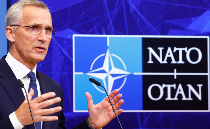 sekretarz generalny NATO Jens Stoltenberg / autor: PAP/EPA/STEPHANIE LECOCQ