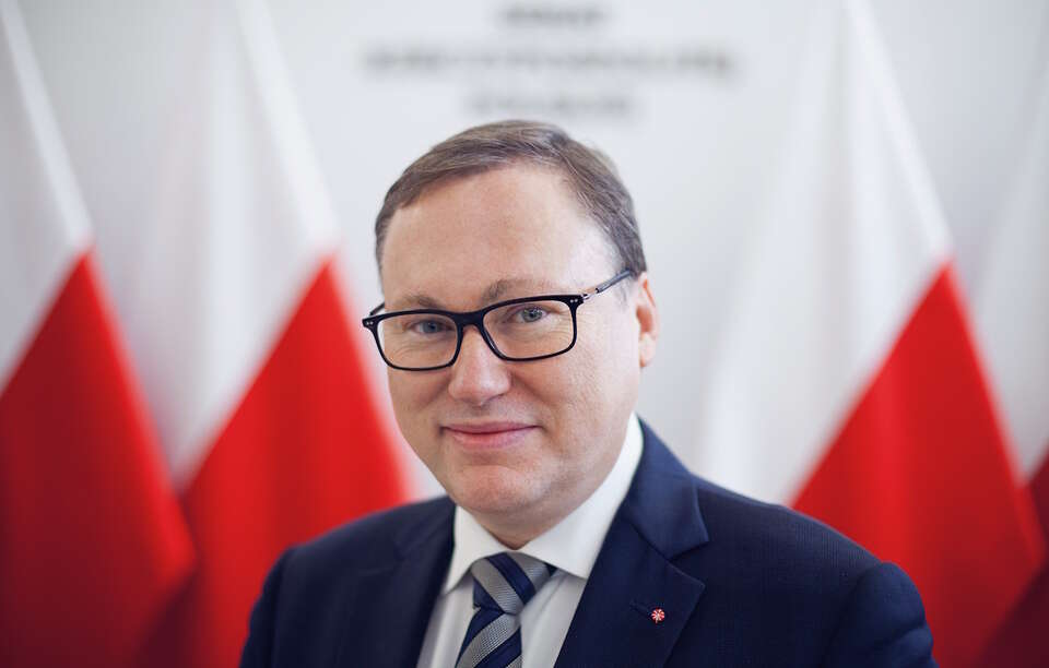 Państwo premiuje lichwiarzy? Senator Bierecki alarmuje!