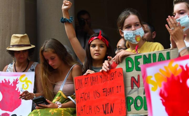 Protesty w Australii / autor: PAP/EPA/STEVEN SAPHORE