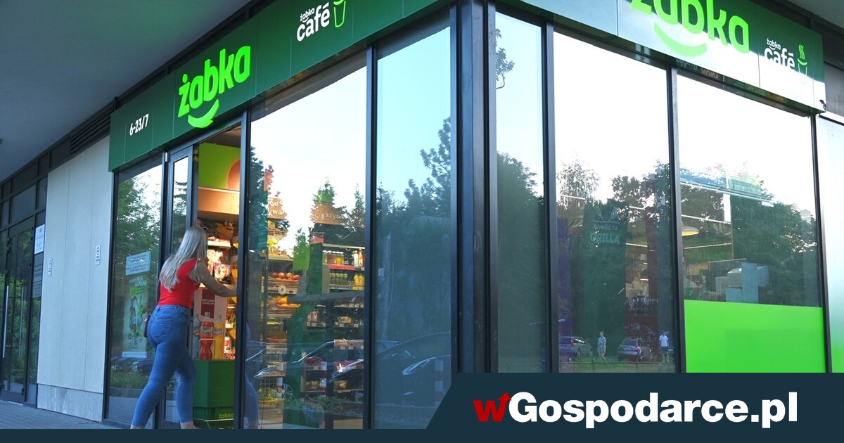 Wstrząs dla polskiego handlu: sieć Żabka sprzedana!