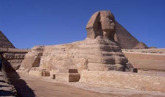 Egipt ma poważny problem. Turystyka w tym kraju skurczyła się o połowę!