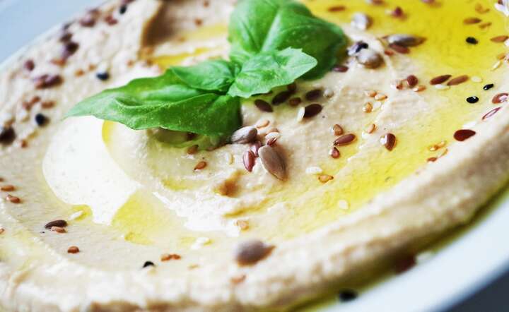 Hummus na kanapce / autor: Pixabay