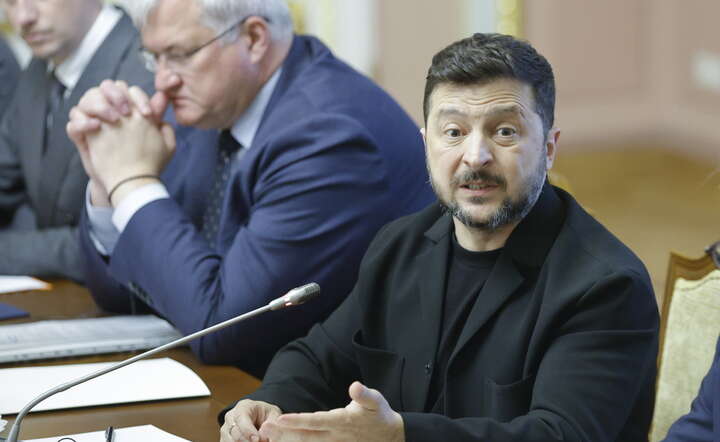 Prezydent Wołodymir Żełenski ma inne priorytety niż dobre relacje Ukrainy z Polską / autor: PAP/EPA/SERGEY DOLZHENKO