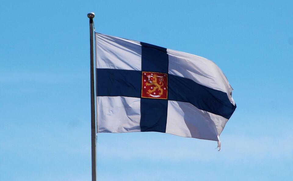 Flaga Finlandii / autor: Fratria