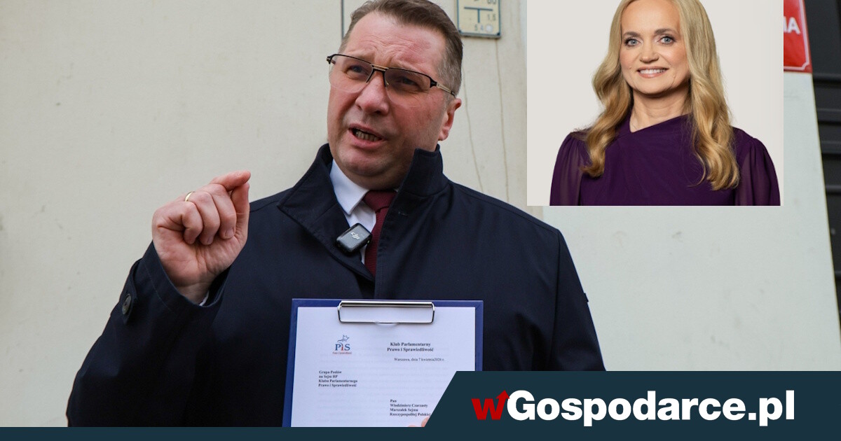 Чарнек указал на неё пальцем. «Её мечта — ликвидировать 30 процентов больниц»