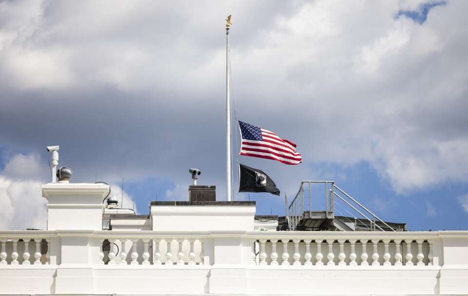 autor: PAP/EPA/JIM LO SCALZO/POOL