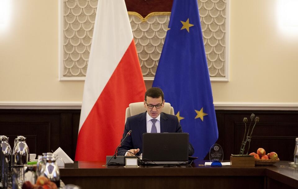 Premier Mateusz Morawiecki podczas posiedzenia rządu / autor: Fratria