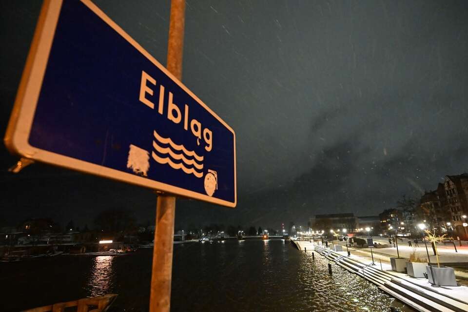 Rzeka Elbląg / autor: PAP/Andrzej Jackowski