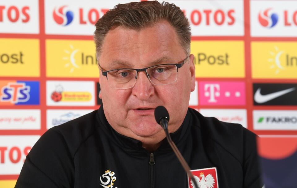  Trener piłkarskiej reprezentacji Polski Czesław Michniewicz  / autor: PAP/Andrzej Lange