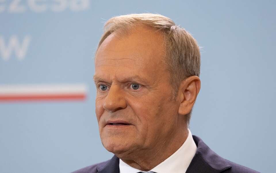 Tusk składa kondolencje... rodzinom ofiar pożaru w Koczani