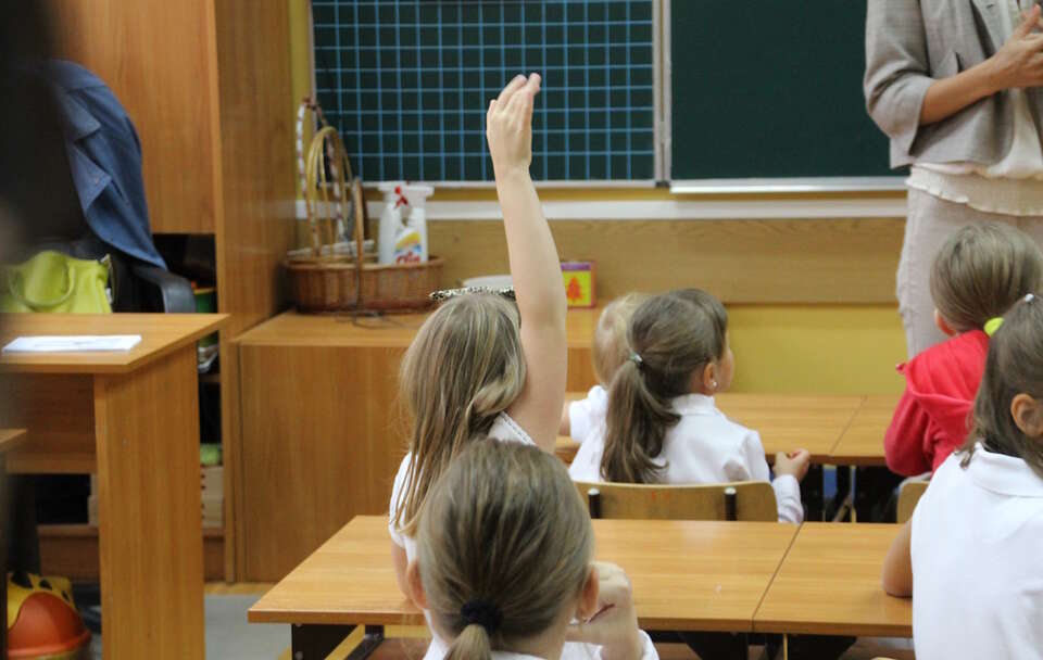 "Basiowe godziny" będą płatne. Sejm zagłosował jednomyślnie