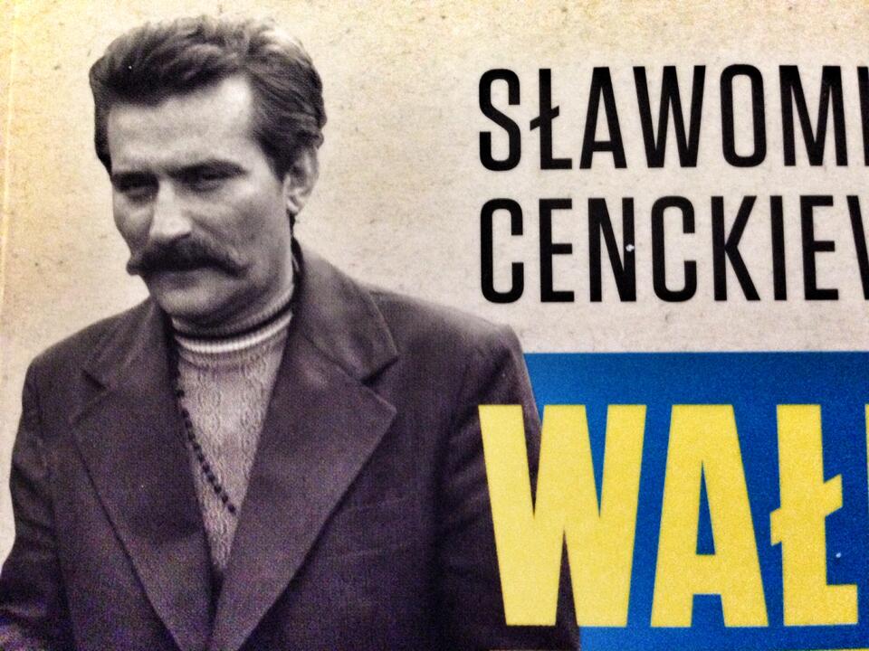 fot. wPolityce.pl/okładka książki "Wałęsa - człowiek z teczki"