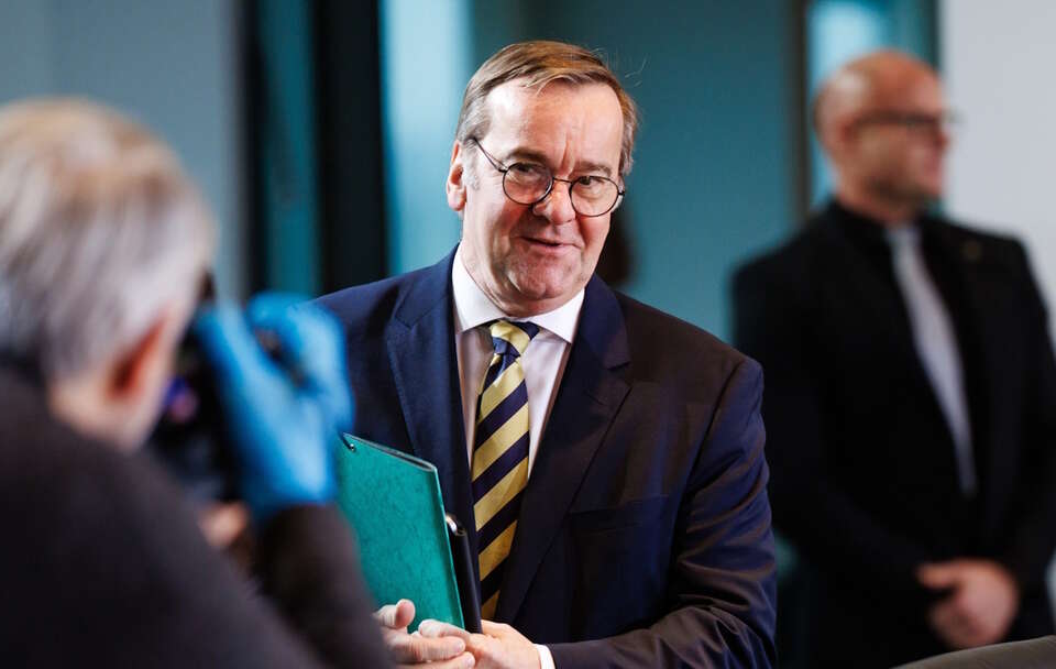 Pistorius: Rosja i Chiny wykorzystują militarnie Arktykę