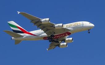 Linie Emirates odnotowały 5,5 mld dol. straty z powodu pandemii