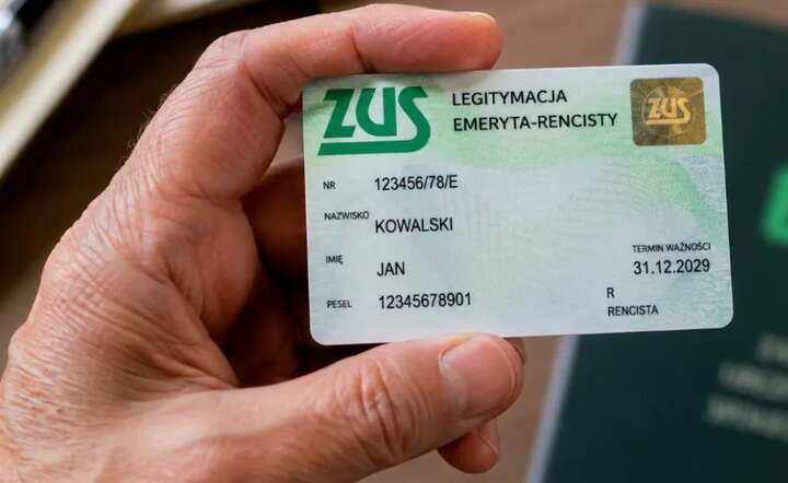 ZUSbędzie wydawał nowe legitymacje od 13 lipca. / autor: ZUS