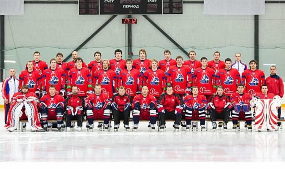 Drużyna Lokomotiwu Jarosław w sezonie 2011/2012. Fot.: facebook.com/KHL.en