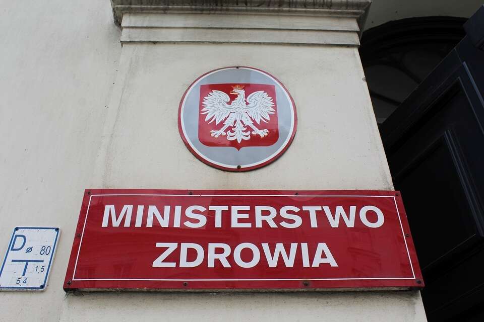Prezes NIL: Możliwe, iż MZ chce przeczekać kryzys w NFZ