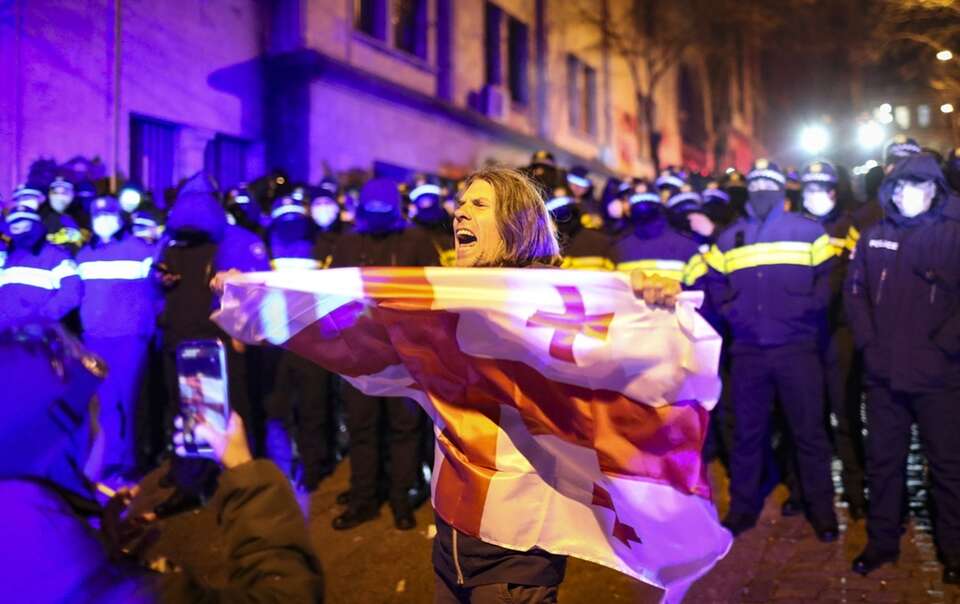 Protesty w Gruzji / autor: PAP/EPA/DAVID MDZINARISHVILI