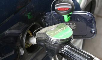 Czemu diesel jest droższy niż benzyna? Jest odpowiedź