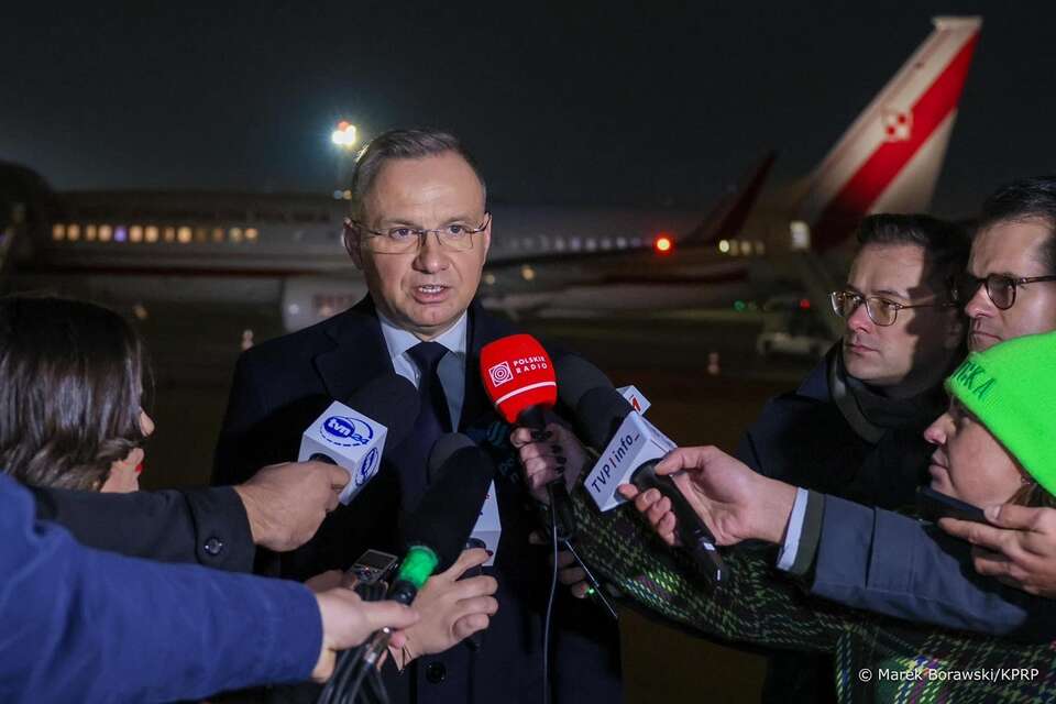 prezydent Andrzej Duda na konferencji prasowej przed wylotem do Azerbejdżanu na szczyt klimatyczny COP29 / autor: Marek Borawski/KPRP