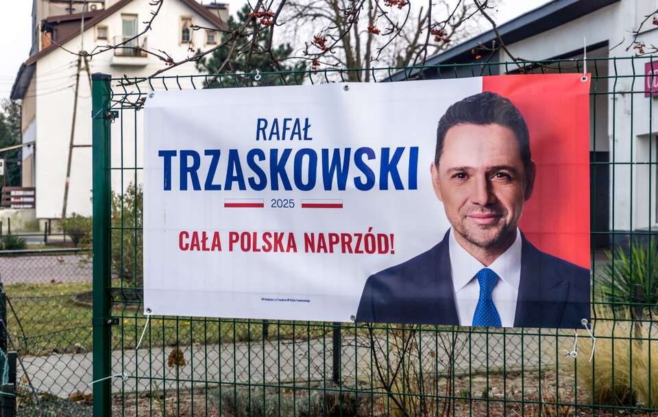 Banner kandydata KO na prezydenta Polski Rafała Trzaskowskiego / autor: Fratria