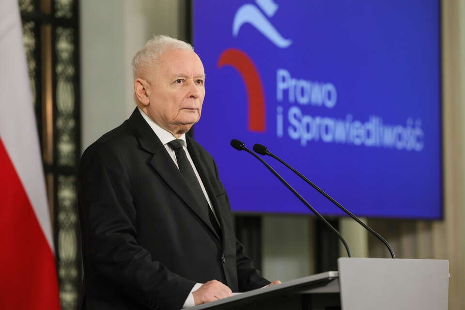Przesłuchanie prezesa PiS. "Ocenimy te standardy już za rok"