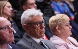 Mecenas Roman Giertych na Radzie Krajowej KO / autor: PAP/Leszek Szymański