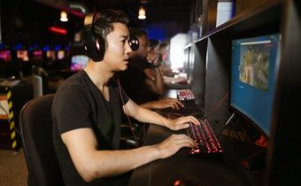 Chiny nie dopuszczają nowych gier online. Walczą z uzależnieniem