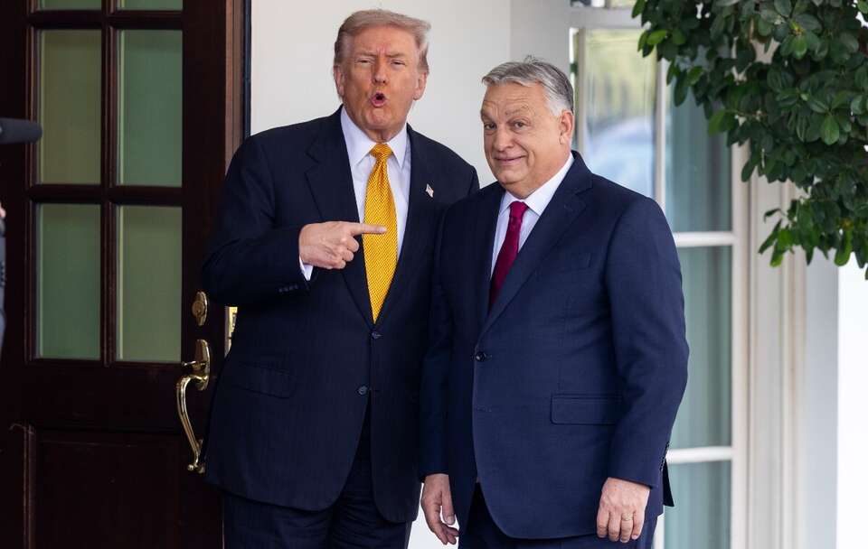 Donald Trump i Viktor Orban w Waszyngtonie / autor: PAP/EPA/JIM LO SCALZO