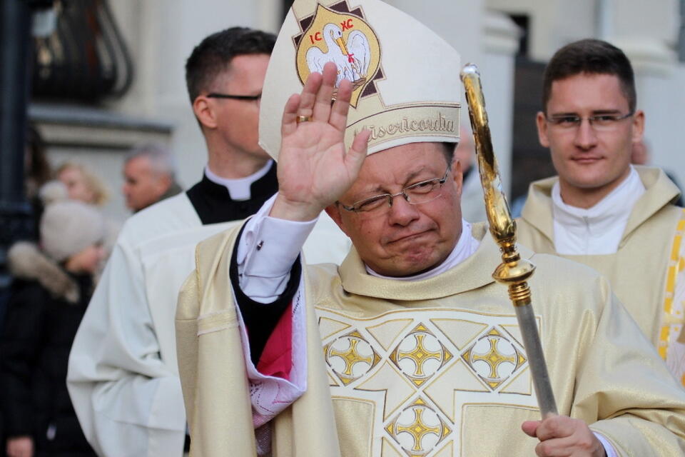 abp Grzegorz Ryś - nowy kardynał (zdjęcie z ingresu do katedry łódzkiej w listopadzie 2017 r.) / autor: .flickr.com/episkopatnews (CC BY-NC-SA 2.0)
