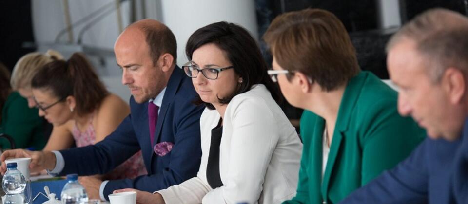 Spotkanie polityków PO i .N z delegacją LIBE / autor: Twitter/Kamila Gasiuk-Pihowicz