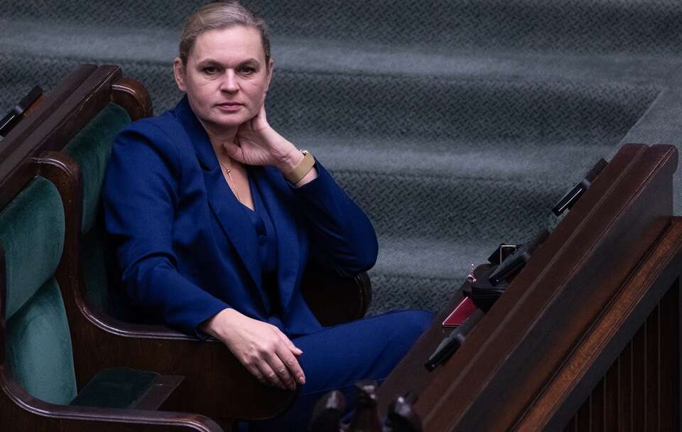 Min. Nowacka kopniakiem wciska edukację zdrowotną do szkół!