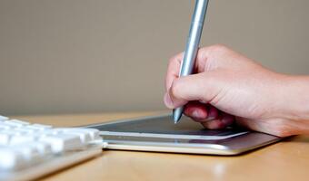 Ponad milliard smartfonów zostanie sprzedanych w 2014 r. - smartfon zawojuje świat