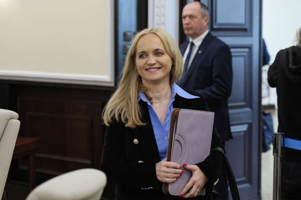 Na zdjęciu minister zdrowia Jolanta Sobierańska-Grenda na posiedzeniu rządu Koalicji 13 Grudnia w KPRM / autor: PAP/Paweł Supernak
