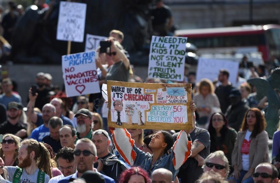 Protesty w Londynie / autor: 	PAP/EPA/NEIL HALL