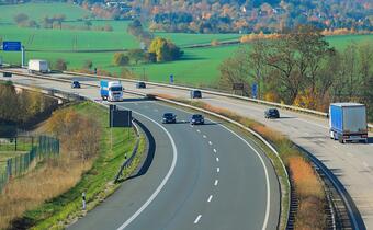 W. Brytania: jeszcze wolniej na autostradach