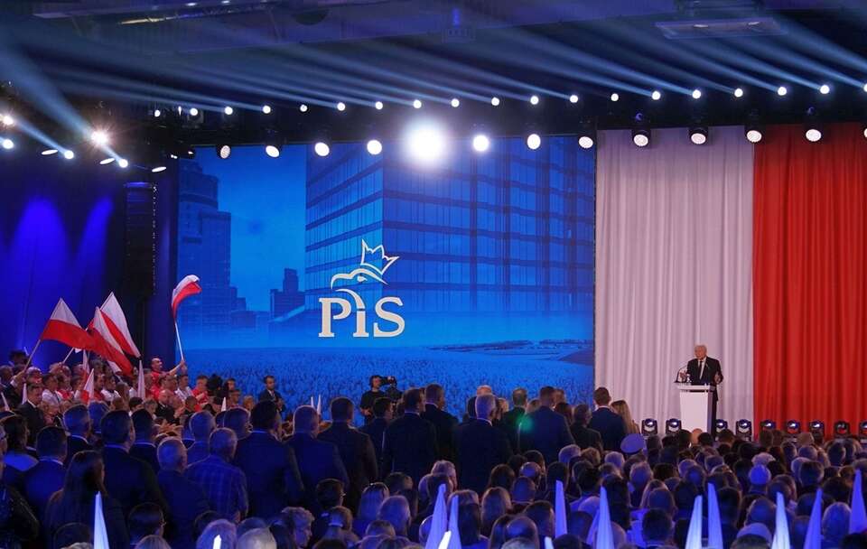 Kto z polityków PiS poniżej 50-tki mógłby zostać premierem?