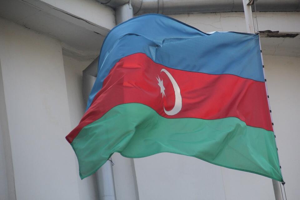 Flaga Azerbejdżanu, zdj. ilustracyjne / autor: Fratria