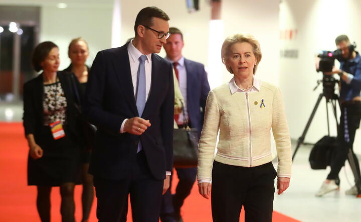 premier Mateusz Morawiecki i przewodnicząca KE Ursula von der Leyen / autor: fotoserwis PAP