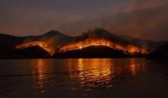 Największe w historii pożary trawią Teneryfę