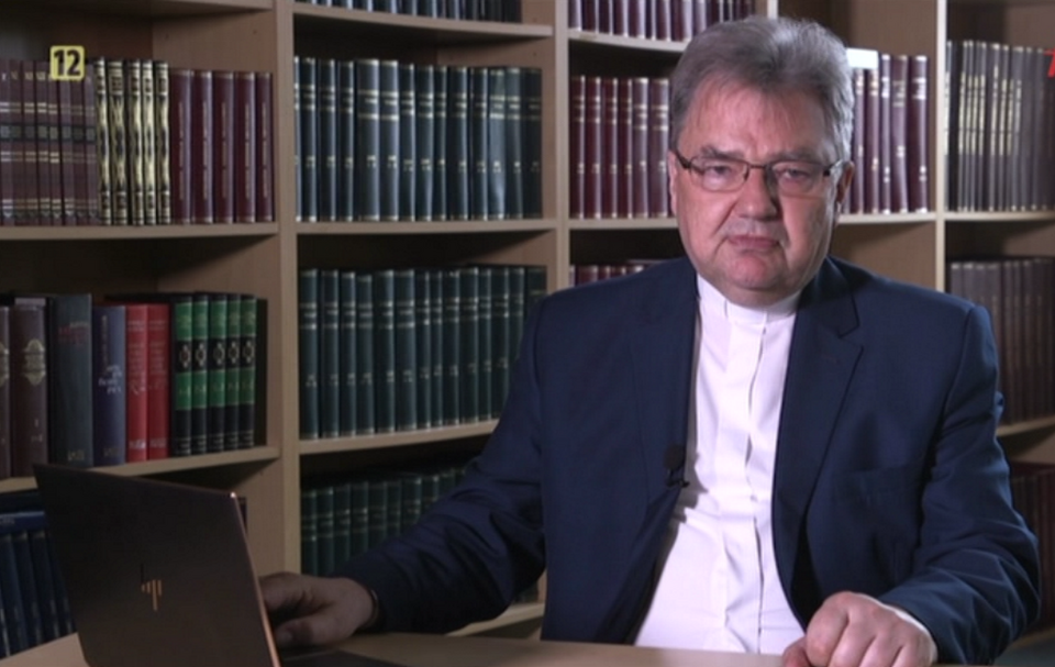 Ks. prof. Paweł Bortkiewicz  / autor: screenshot YouTube/ Radio Maryja 