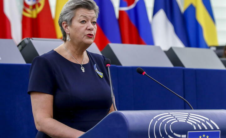 Komisarz UE: Wiemy o systematycznych gwałtach na Ukrainkach