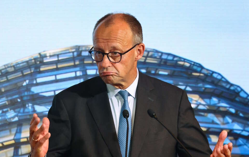 Większość Niemców źle ocenia rządy Merza!